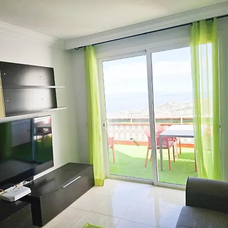 Апартаменты Luxury Sunset 408 Heated Pool With Air Condition And Sea Views