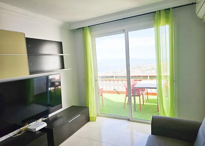 Апартаменти Luxury Sunset 408 Heated Pool With Air Condition And Sea Views